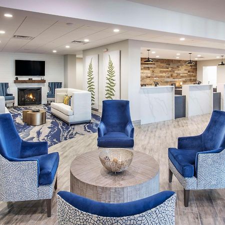 Отель Doubletree By Hilton Monroe Township Cranbury Rossmoor Экстерьер фото
