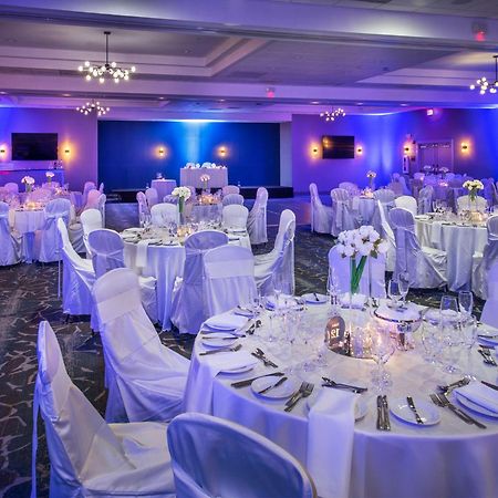 Отель Doubletree By Hilton Monroe Township Cranbury Rossmoor Экстерьер фото