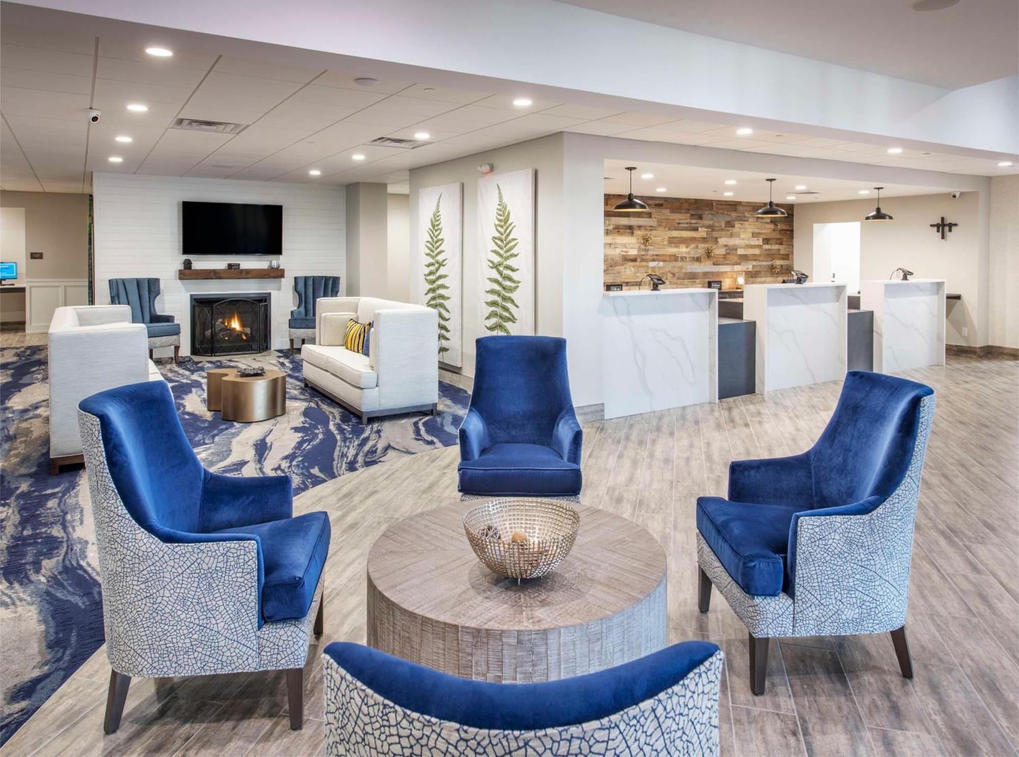 Отель Doubletree By Hilton Monroe Township Cranbury Rossmoor Экстерьер фото